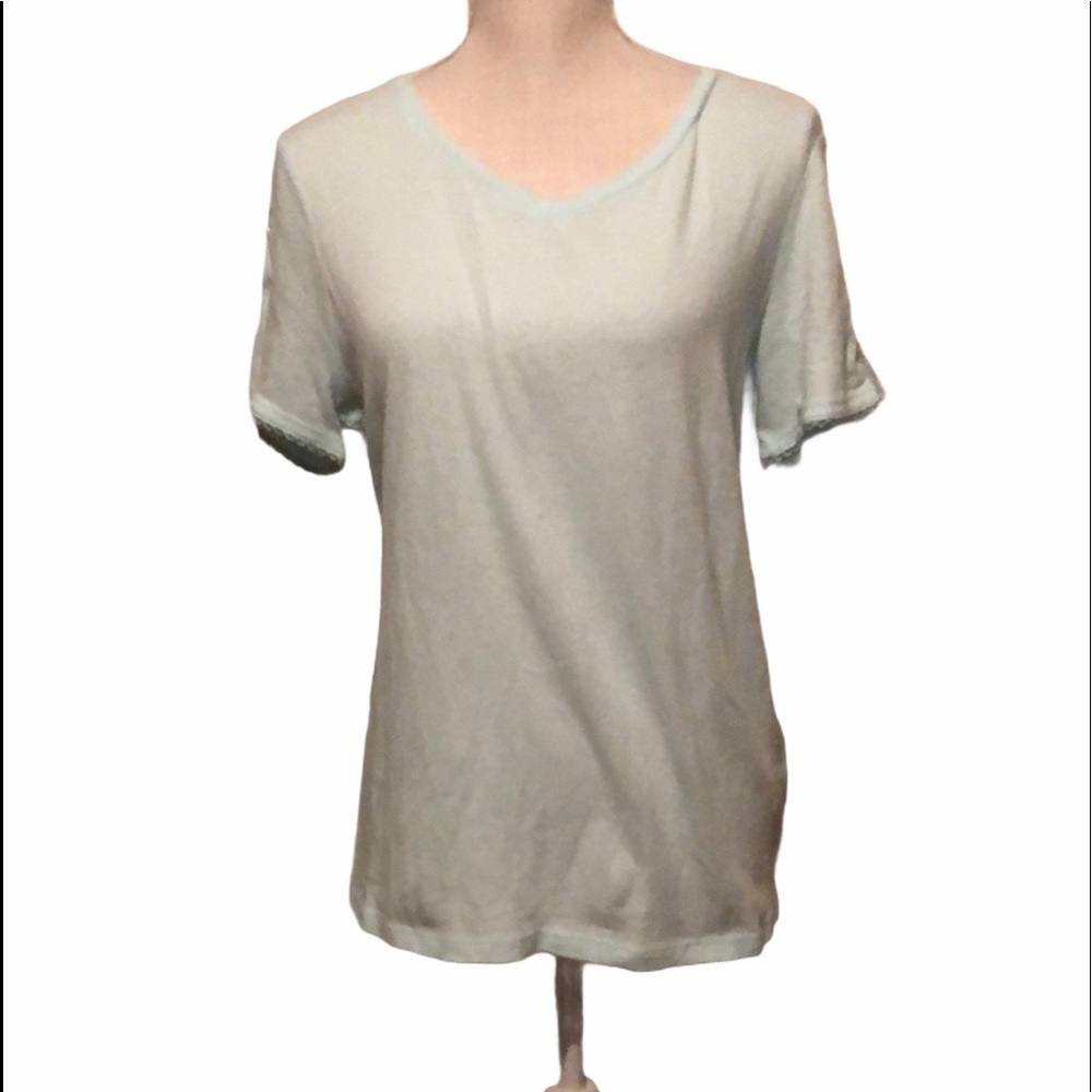 Kaari pullover tshirt with beaded accents, Med.